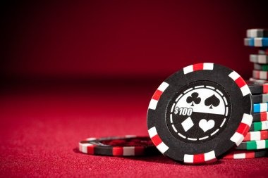 Our wallet display helps users review balance before each game action. Our Fish Hunter wallet and target display